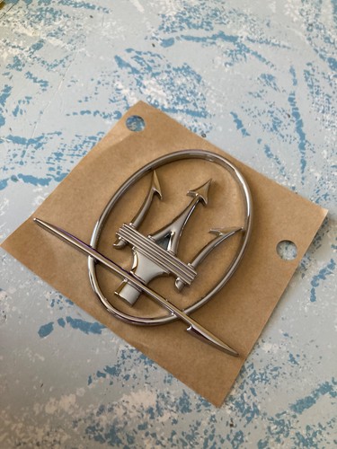 Maserati tridente logo - tridente,